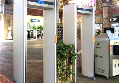 購(gòu)買(mǎi)紅外測(cè)溫安檢門(mén)需要考慮哪幾點(diǎn)因素